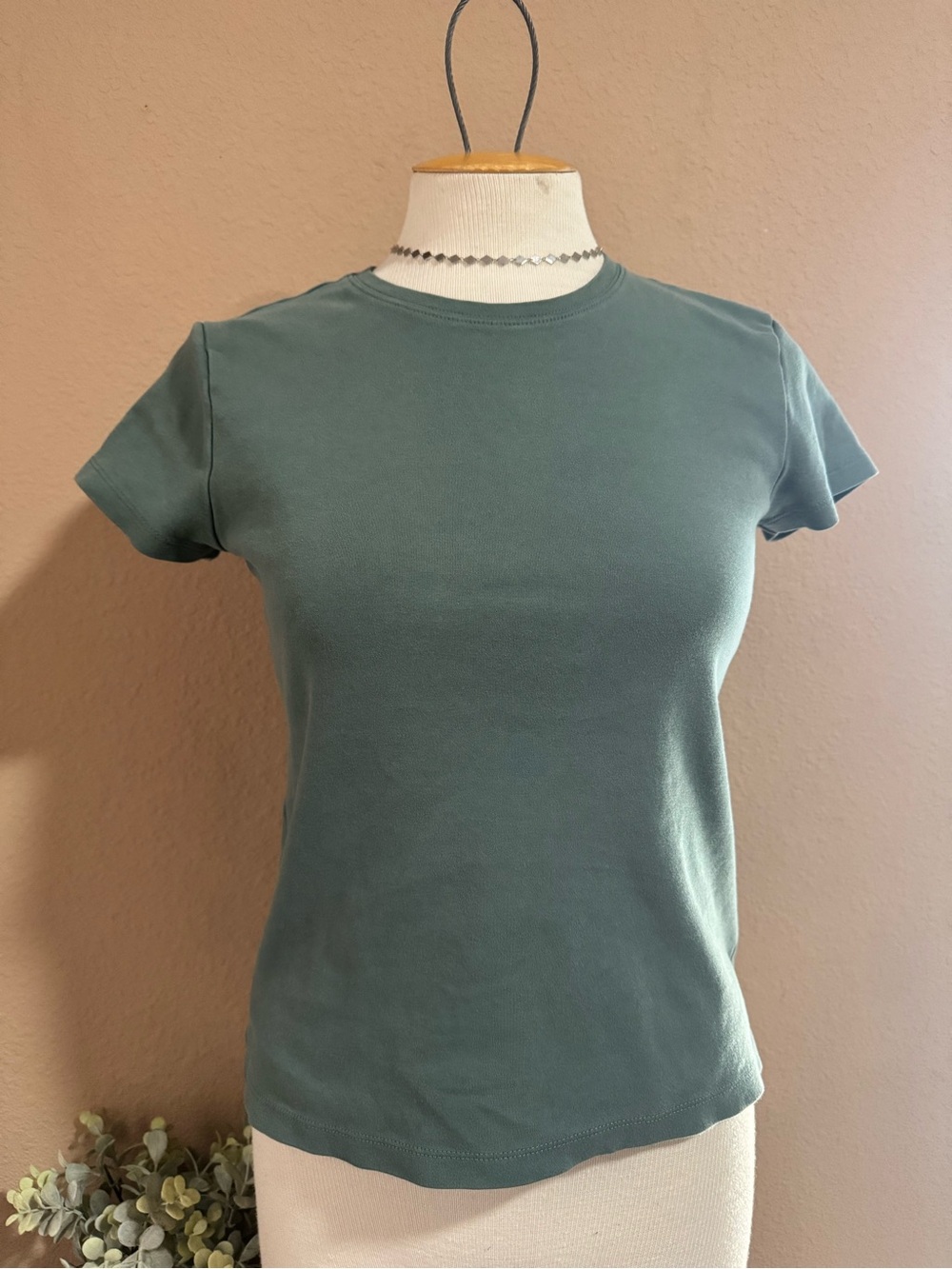 J. Crew Short Sleeve Crewneck Tee in Sage Green